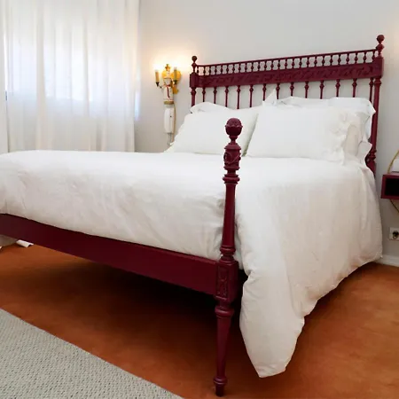 Casa Do Adro, Casaspensadas * Juncal (Leiria)